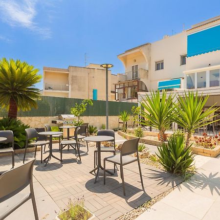 Apulia Blue Apartements & B&B Бари Экстерьер фото