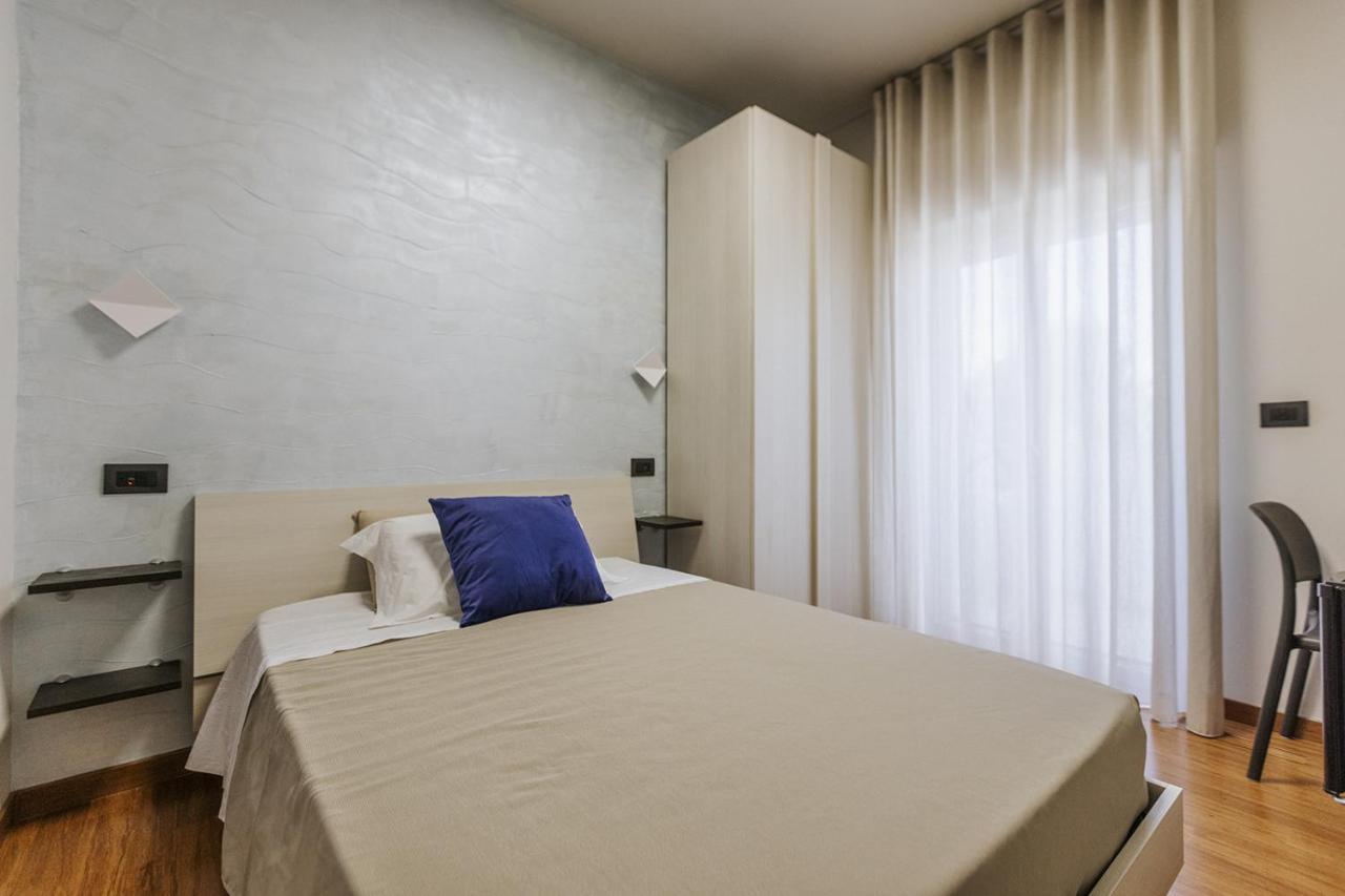 Apulia Blue Apartements & B&B Бари Экстерьер фото
