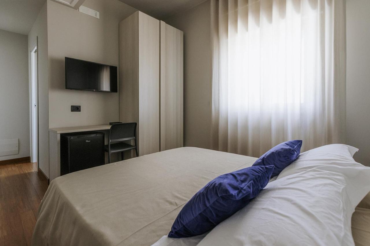 Apulia Blue Apartements & B&B Бари Экстерьер фото