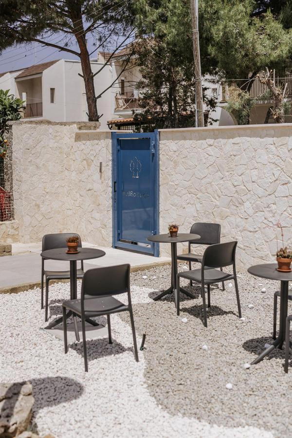 Apulia Blue Apartements & B&B Бари Экстерьер фото
